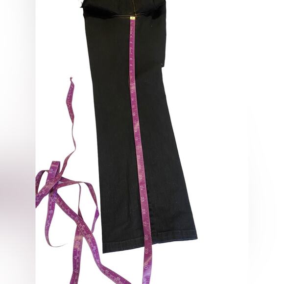 Westbound Ladies Jeans, Size 10 Short, Dark Denim with yellow/gold stitching - Picture 4 of 6